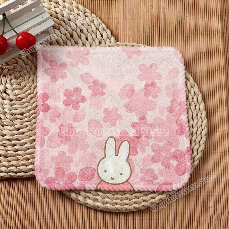 Home Textiles Face Towel - かわいいミッフィーのプリント入り正方形タオルスーツ、両方の部屋で洗顔や手拭きに最適、漫画プリントのポータブルユニセックスホームギフト
